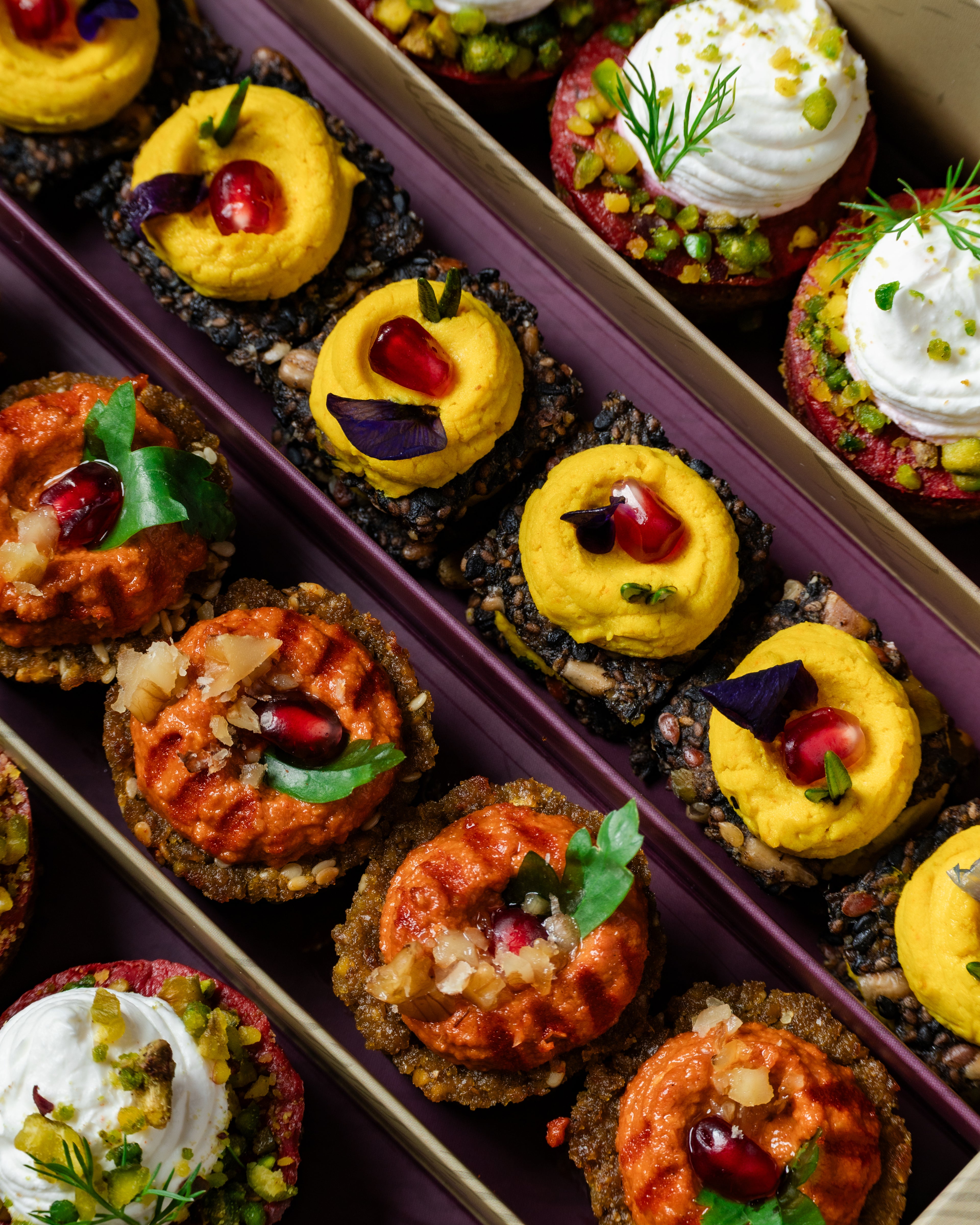 Golden Hummus Crackers